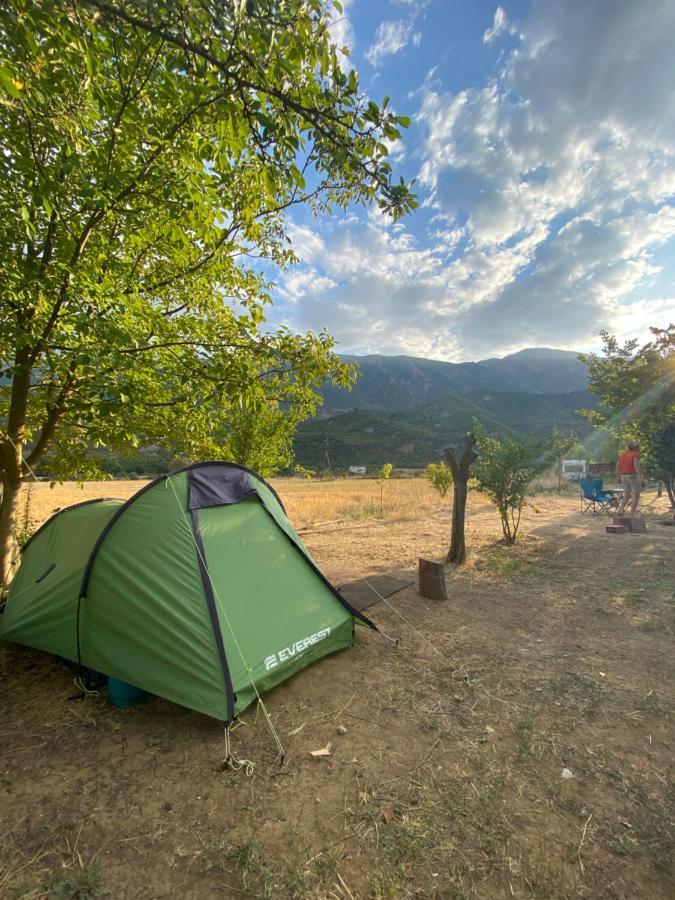 Albturist Ecocamping Permet & Outdoor Sports Center Hotel Bagian luar foto